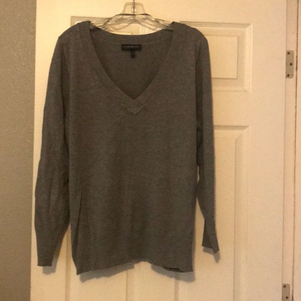 Lightweight sweater